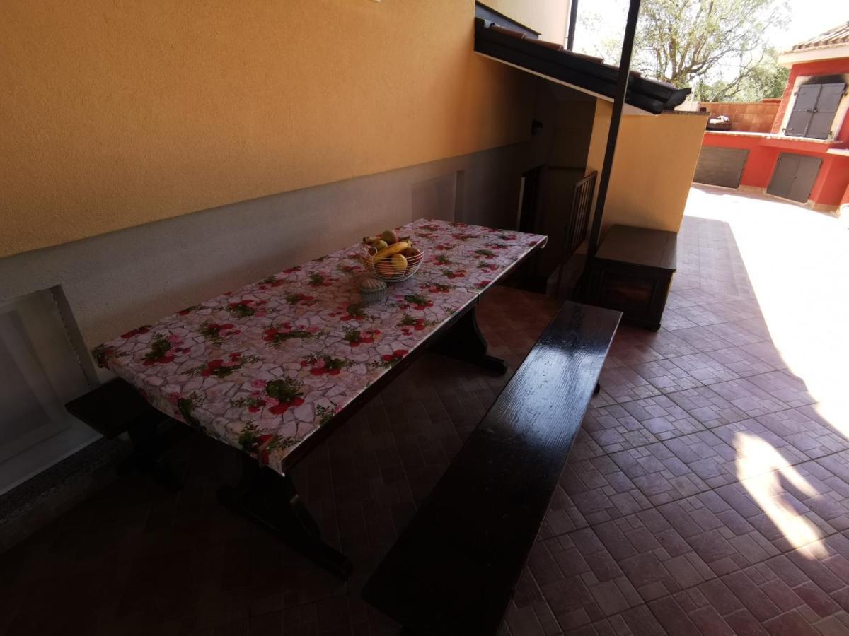 Apartmani Berber Babici Luaran gambar