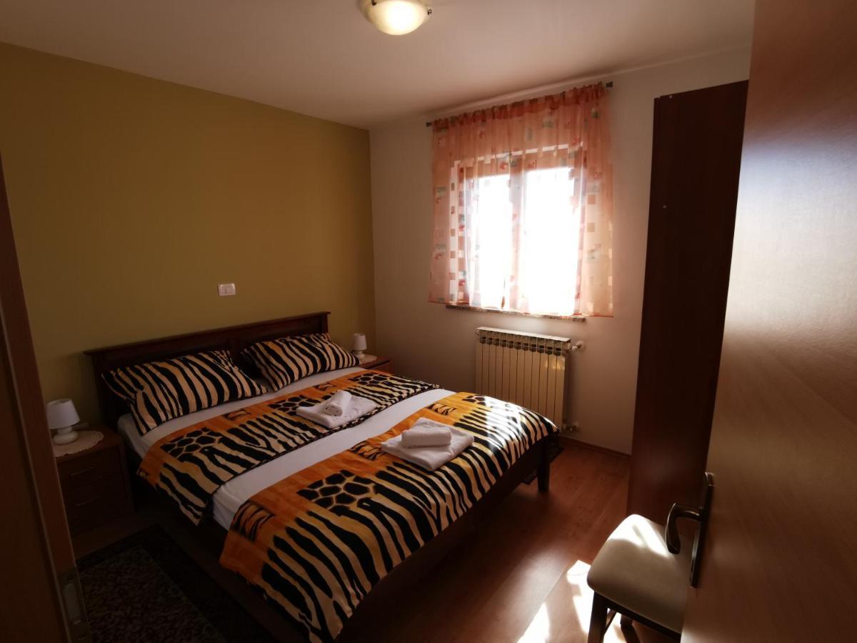 Apartmani Berber Babici Luaran gambar